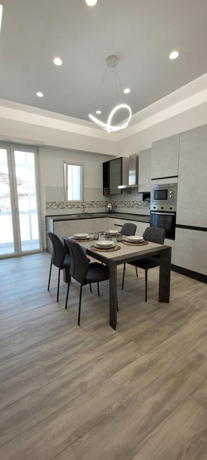Erre Home Неаполь Экстерьер фото